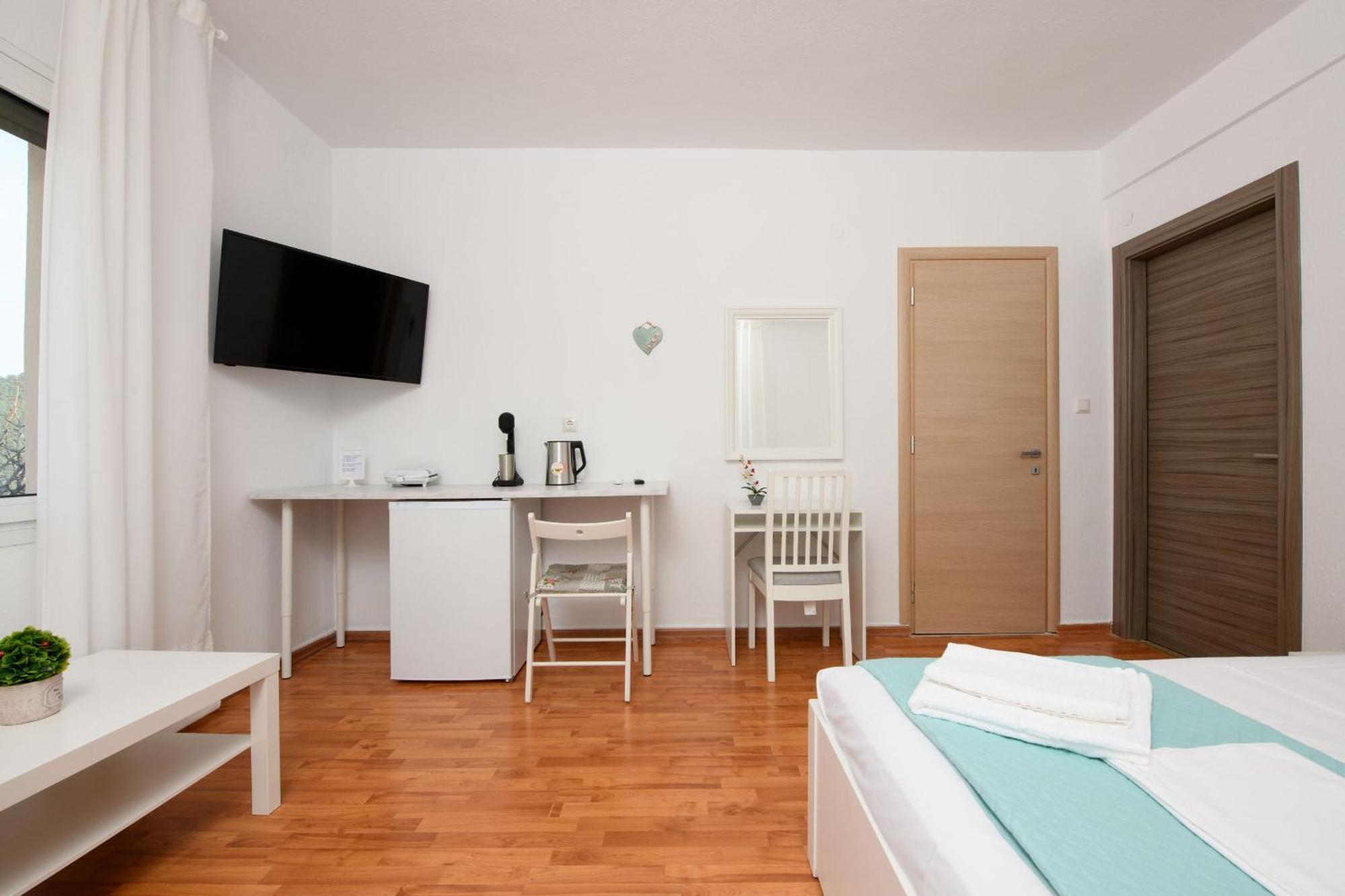 Whitegold Apartments Panagia Панагия Номер фото